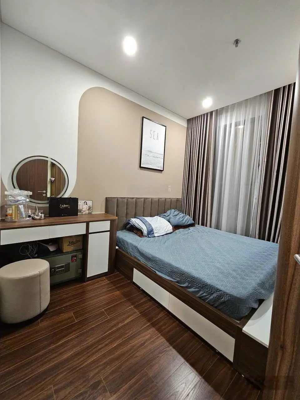 Bán gấp căn Masteri 1PN + 1 đủ đồ đẹp hướng ĐB mát mẻ, tầng cao 20 - 25