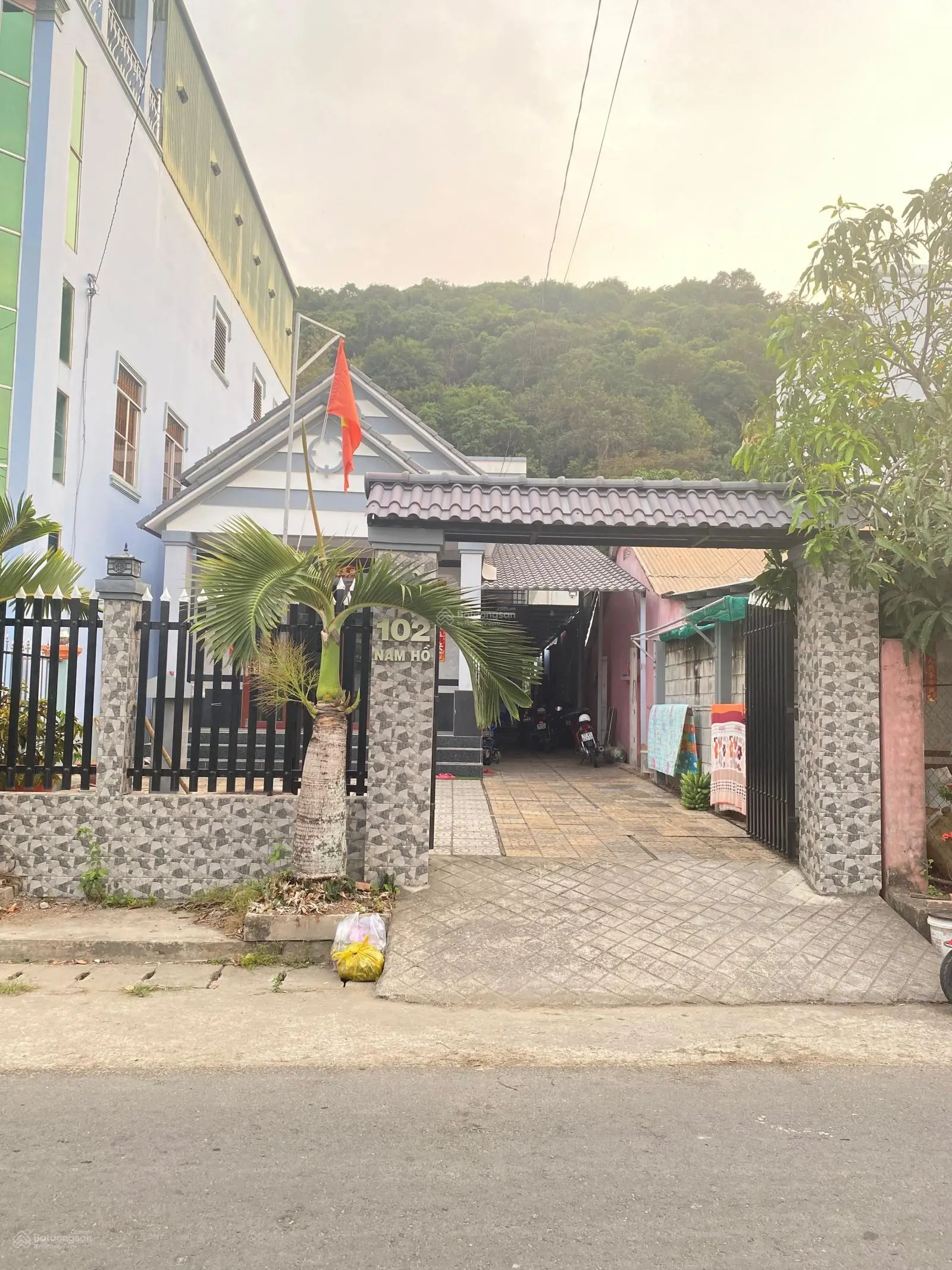 Bán nhà vườn 1760,9m2 đường Nam Hồ, P. Tô Châu, Hà Tiên, Kiên Giang