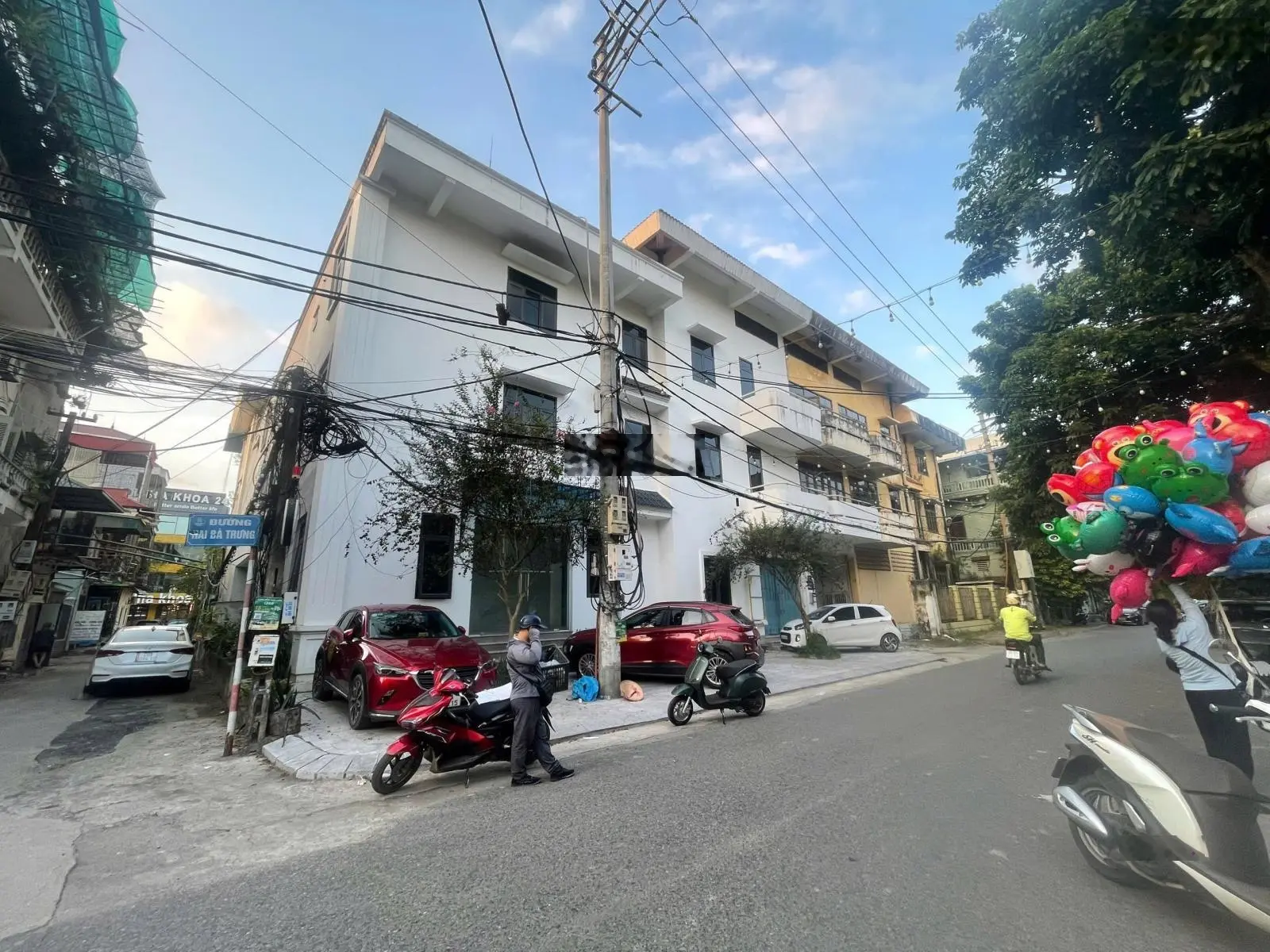 Bán nhà đường Cù Chính Lan trung tâm TP Hoà Bình, 1900m2 mặt tiền 40m