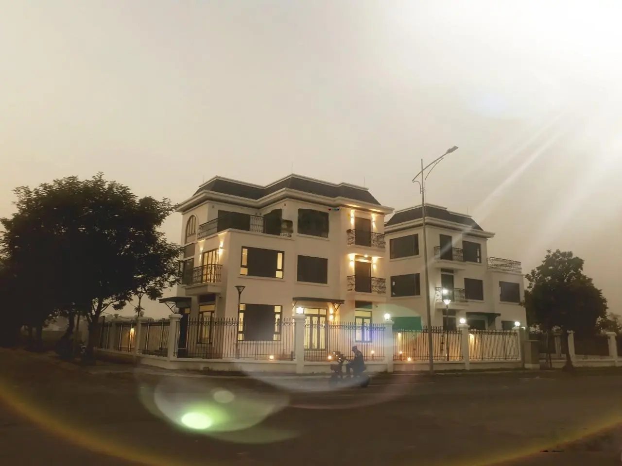 Bán đất BT Mê Linh Vista City, đường 12m giá chỉ 23 tr/m2, rẻ nhất dự án