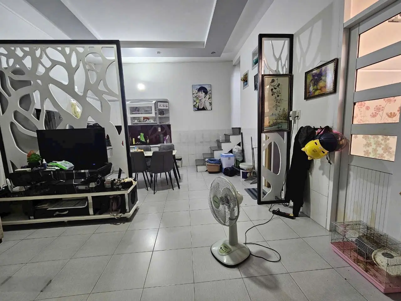 Bán nhà 2 tầng 2PN tt TP Nha Trang , hẻm Hương Lộ Ngọc Hiệp, 1 tỷ 890, sổ hoàn công có nội thất