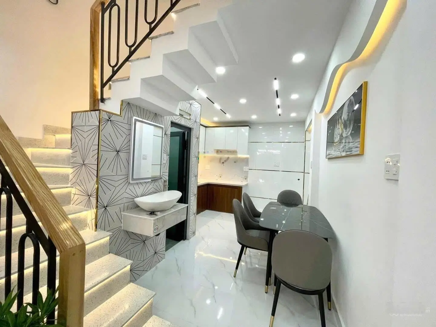 Chính chủ cần bán nhà hẻm rộng Nguyễn Phúc Chu Phường 15 Tân Bình. DT 45m2