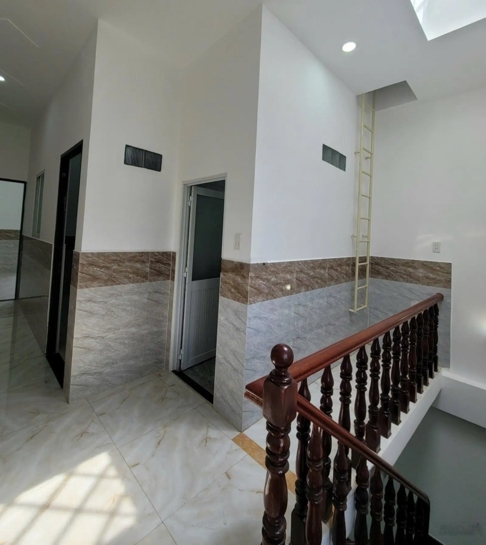 2,55 tỷ bán nhà 2 mặt tiền trước và sau gần KCN Vsip1, P. An Phú, Tp. Thuận An