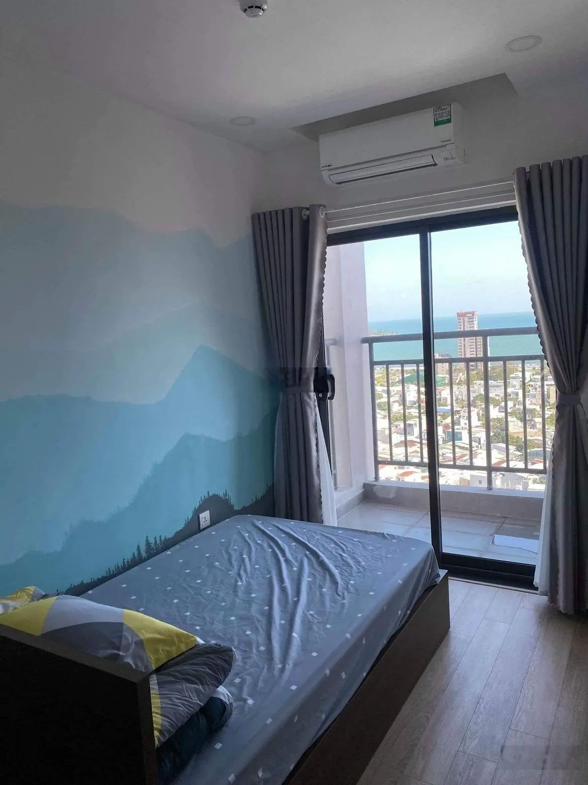 Bán nhanh căn góc hướng biển tại căn hộ cao cấp Sơn Trà Ocean View Đà Nẵng. Gọi 0961 442 ***