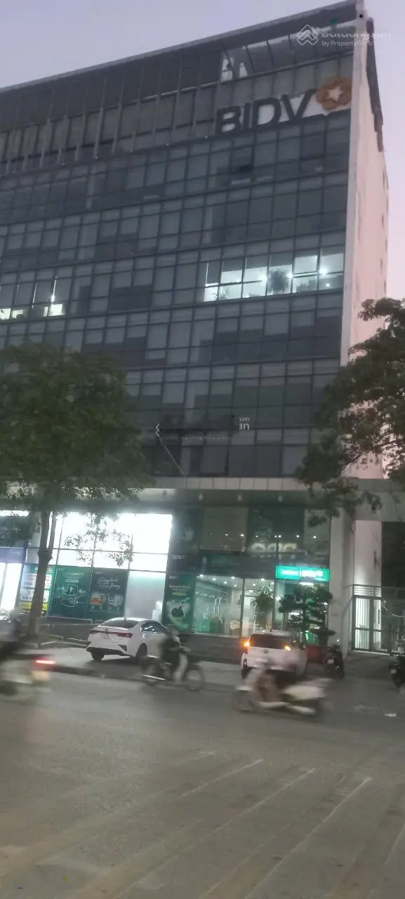 Nhà mặt phố Đản Dị kinh doanh vô đối 90m2x2T, 16.6 tỷ 0976 285 *** có thương lượng