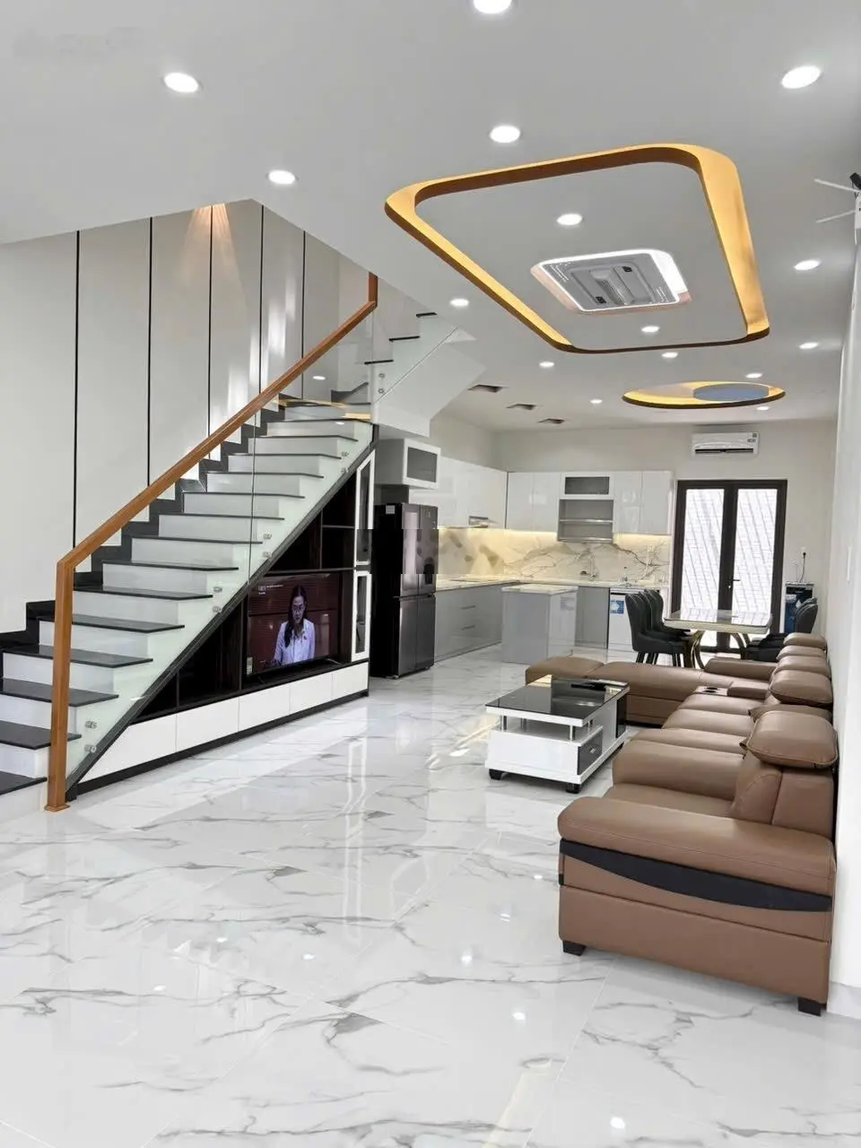 Bán Nhà Mới Xây 3 Tầng Tại Gói 5 Mỹ Gia Đối Diện Công Viên