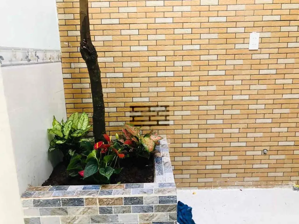 BÁN NHÀ MỚI SỔ RIÊNG THỔ CƯ 100m2 3P NGỦ.ĐỘI B GIÁP THỊ TRẤN TRẢNG BOM