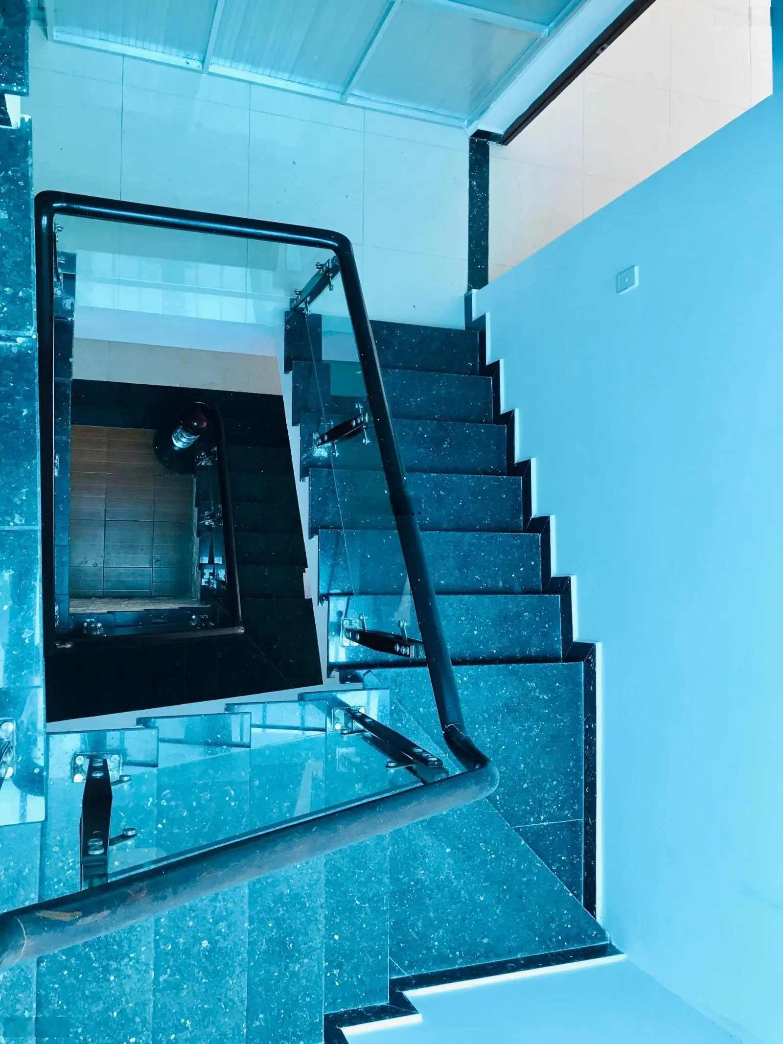 Bán nhà mặt tiền giá 18 tỷ, diện tích 176,4 m2, tại Tây Thạnh, Tân Phú, Hồ Chí Minh