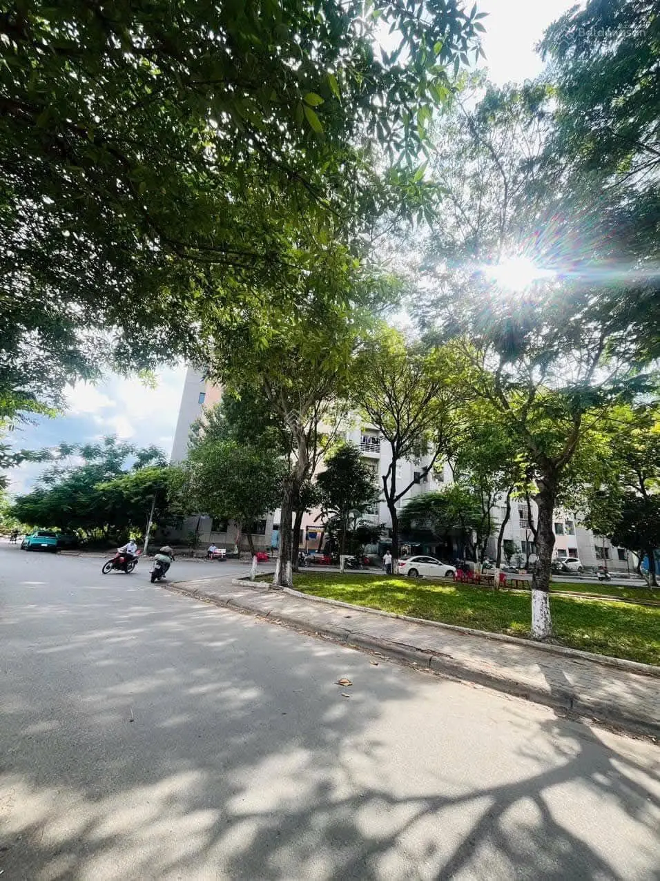 Hàng hiếm 3 tầng 4x12 đường Phan Đình Thông ngay KDC Lý Chiêu Hoàng phường An Lạc giá 4,9 tỷ