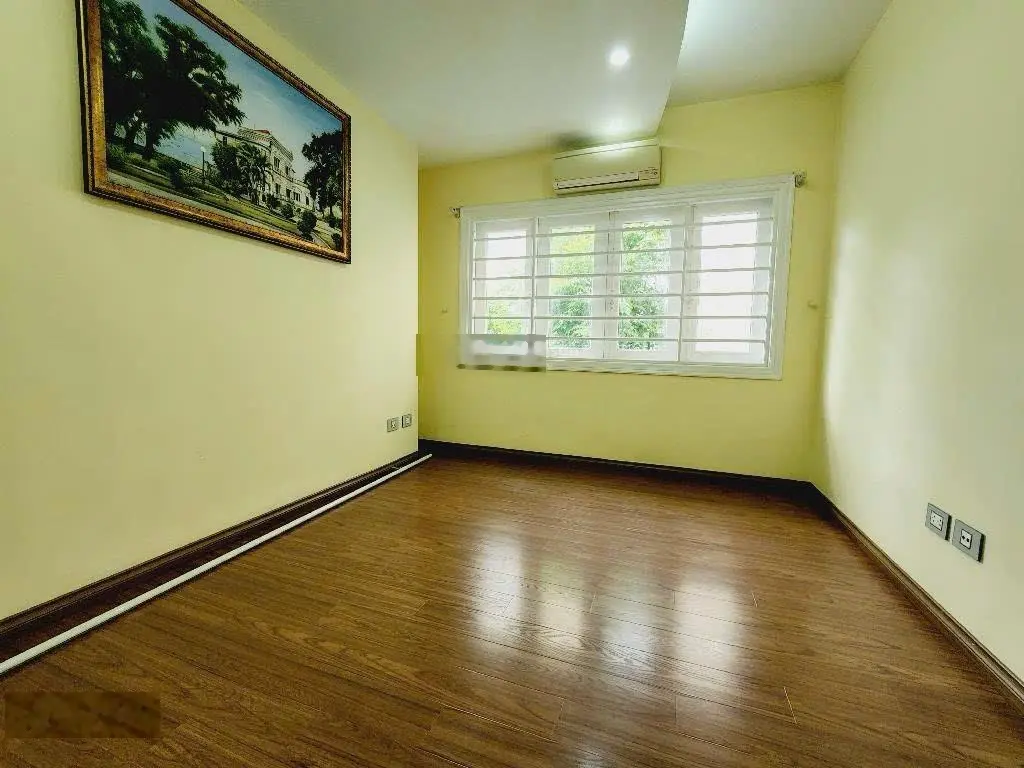 Chuyển nhượng Biệt thự khu đô thị Việt Hưng - Khu BT07- p Việt Hưng- Long Biên