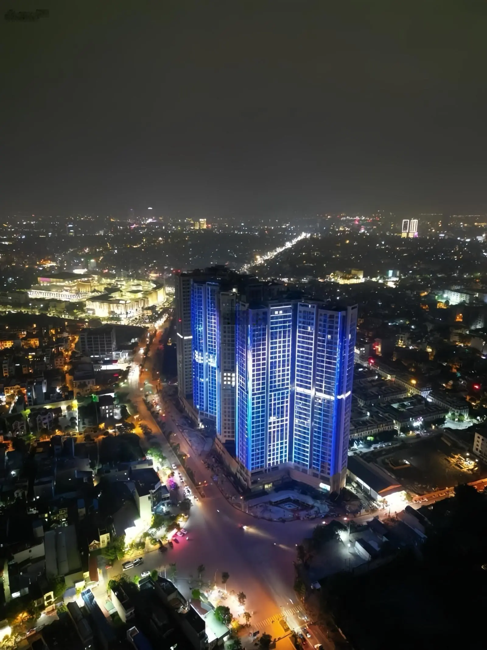 Bán đất mặt đường Thiên Lôi 76m2 ngang 4 ngay ngã 4 Võ Nguyên Giáp