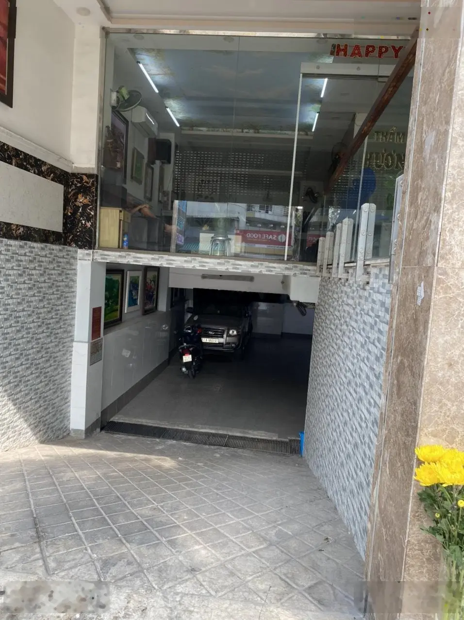 Bán nhà MTĐ Lạc Long Quân, Phường 5, Quận 11. DT = 120m2. Giá chỉ: 50 tỷ(TL)