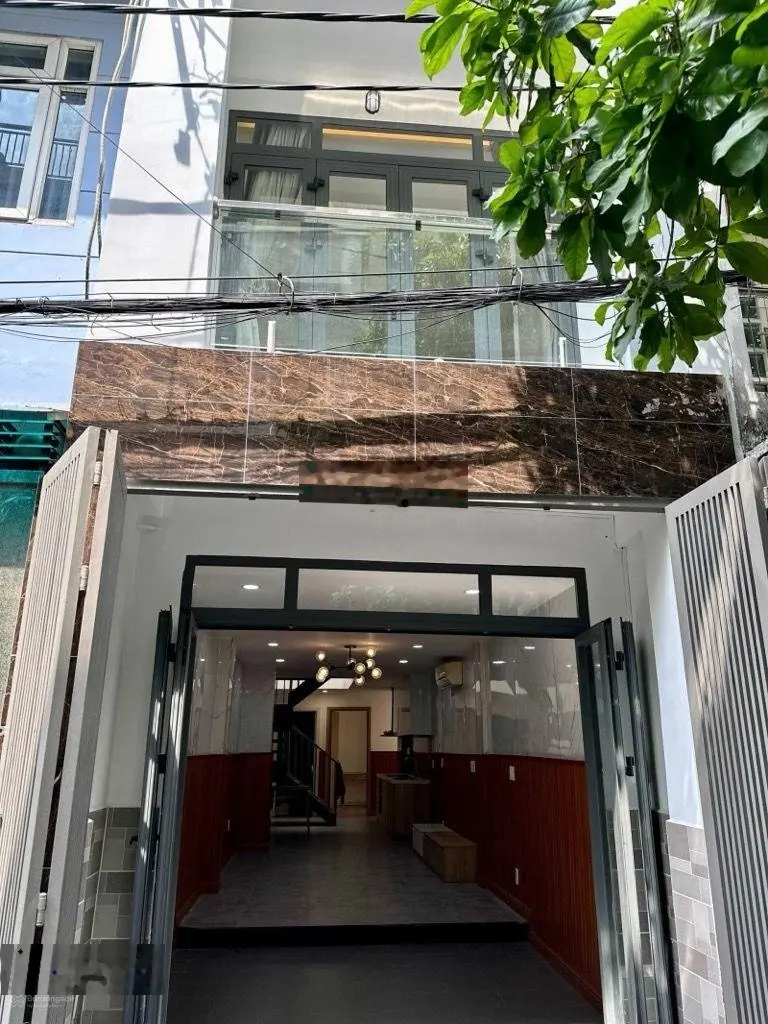 Giảm mạnh còn 7.3 tỷ, hẻm xe tải, Bùi Đình Túy, Bình Thạnh, nhà đẹp 2 tầng BTCT, 64m2
