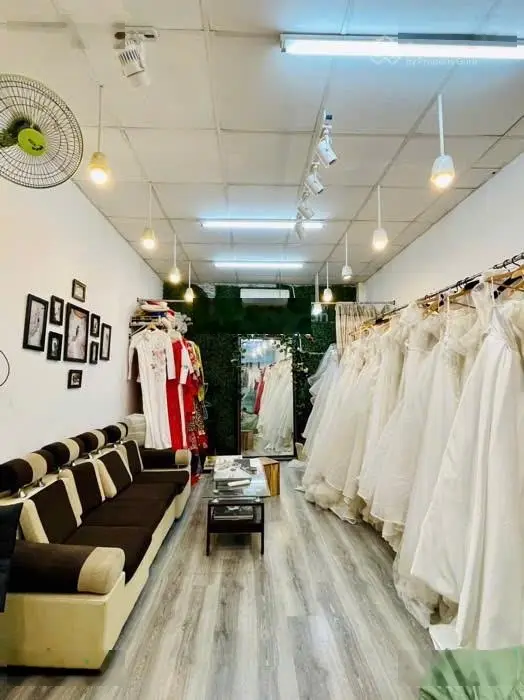 Khu vip Bàu Cát, giá tốt nhất khu vực, HXH đỗ cửa, sổ nở hậu, 75m2, bán đất tặng nhà, giá 8tỷ