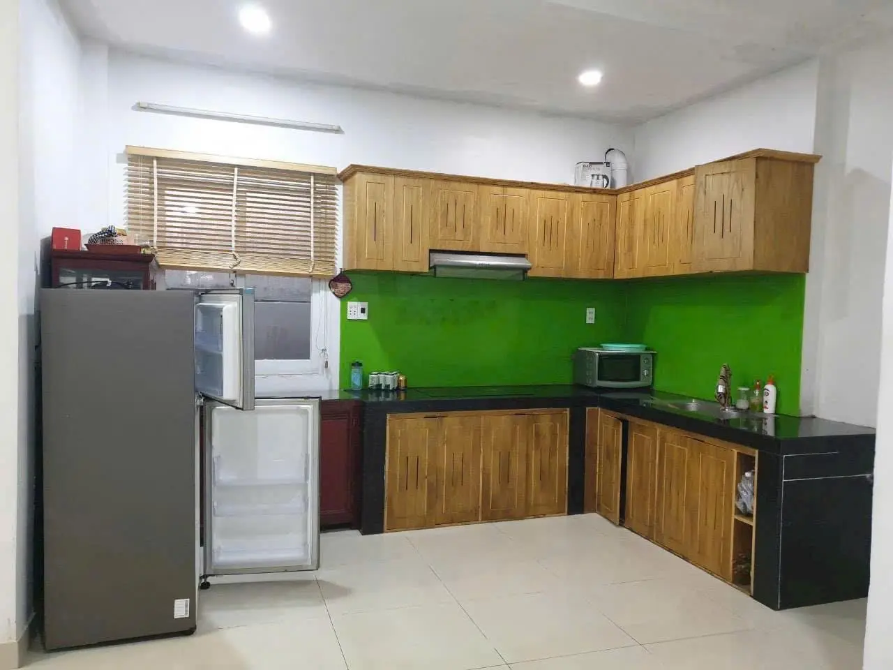 Bán nhà riêng 3 tầng, hẻm xe tải trải nhựa tại Trường Thọ, Thủ Đức, 5,1 tỷ, 65m2