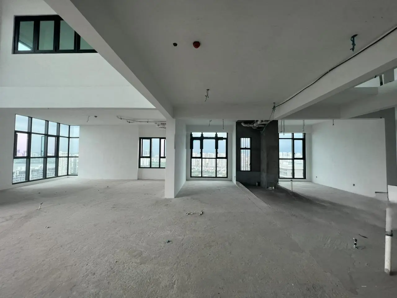 BÁN CĂN HỘ DELASOL , loại penthouse, hàng hiếm, 356m2