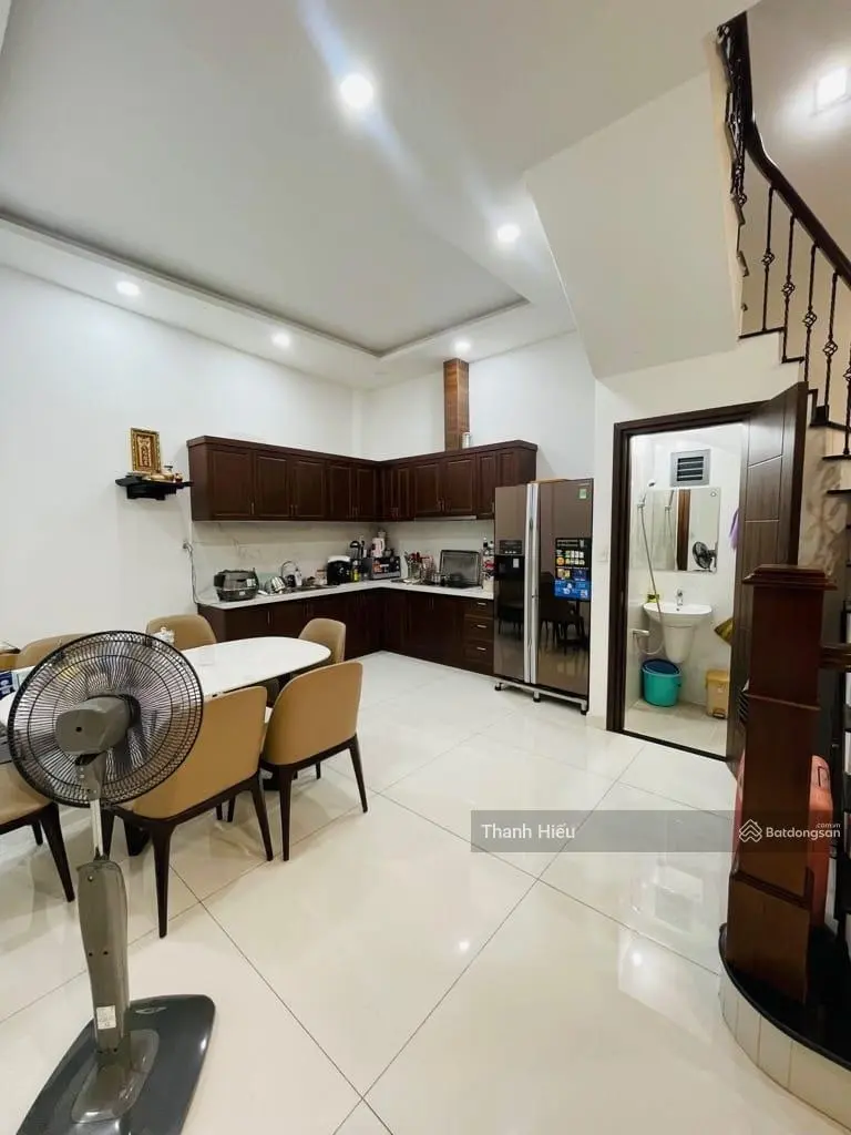 Bán nhà 60m2- 4tầng - sát MT đường Nguyễn Thị Thập P. Tân Phú Q7 - chỉ nhỉnh 8tỷ