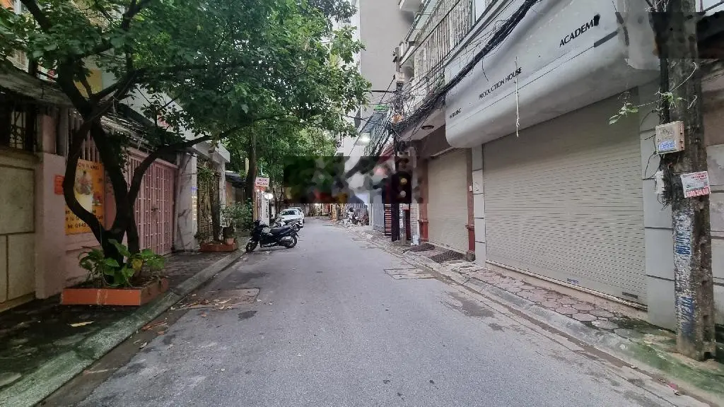 Bán nhà Thái Thịnh. 70m 7 tầng mặt tiền 4m giá 29 tỷ. Kinh doanh sầm uất, ô tô đỗ cửa ngày đêm