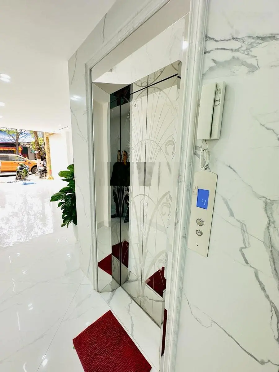 Siêu phẩm MP Dương Văn Bé 80m², mặt thoáng ngõ phân lô, thang máy, gara - giá chỉ nhỉnh 28 tỷ