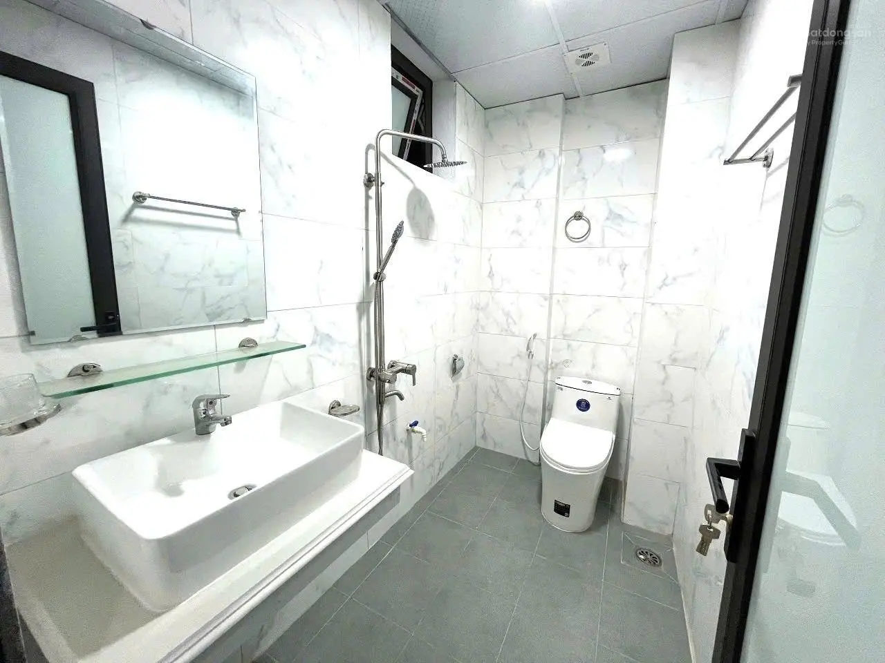Bán nhà phân lô giá rẻ nhất tháng đầu năm