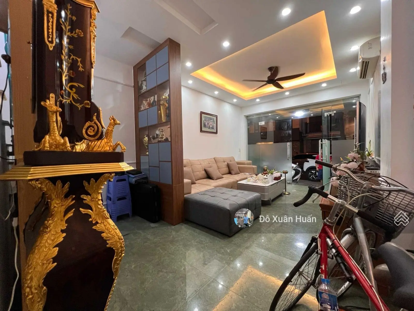 Hơn 11 tỷ có nhà mặt phố Phan Kế Bính kinh doanh sầm uất, vỉa hè đá bóng, 35m2 6 tầng cực đẹp