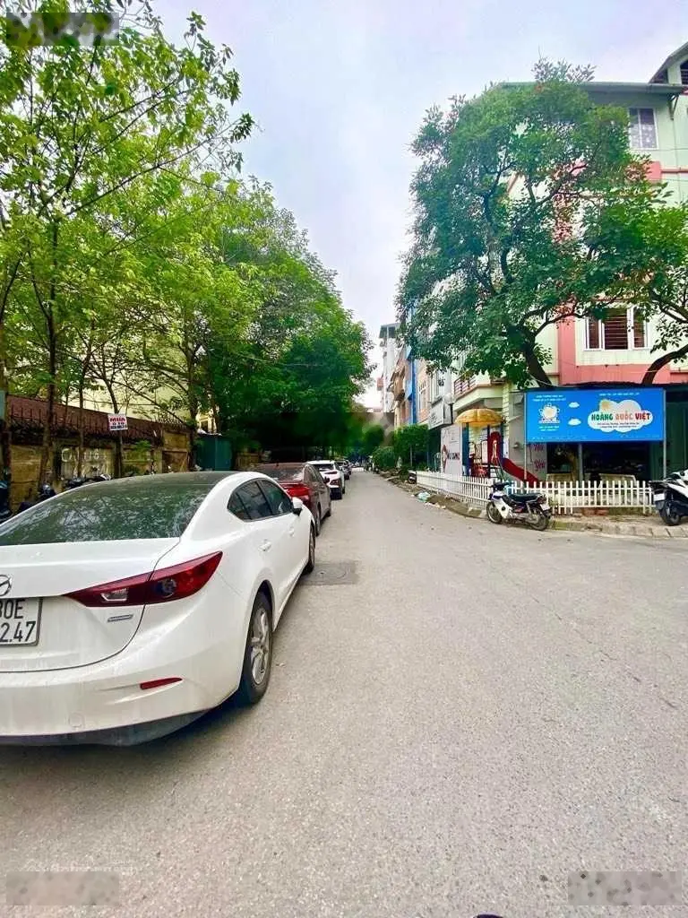 Bán nhà Nguyễn Khánh Toàn, 2 mặt ngõ ô tô tránh, vỉa hè kinh doanh, ô chờ thang máy, 95m2 32 tỷ 500