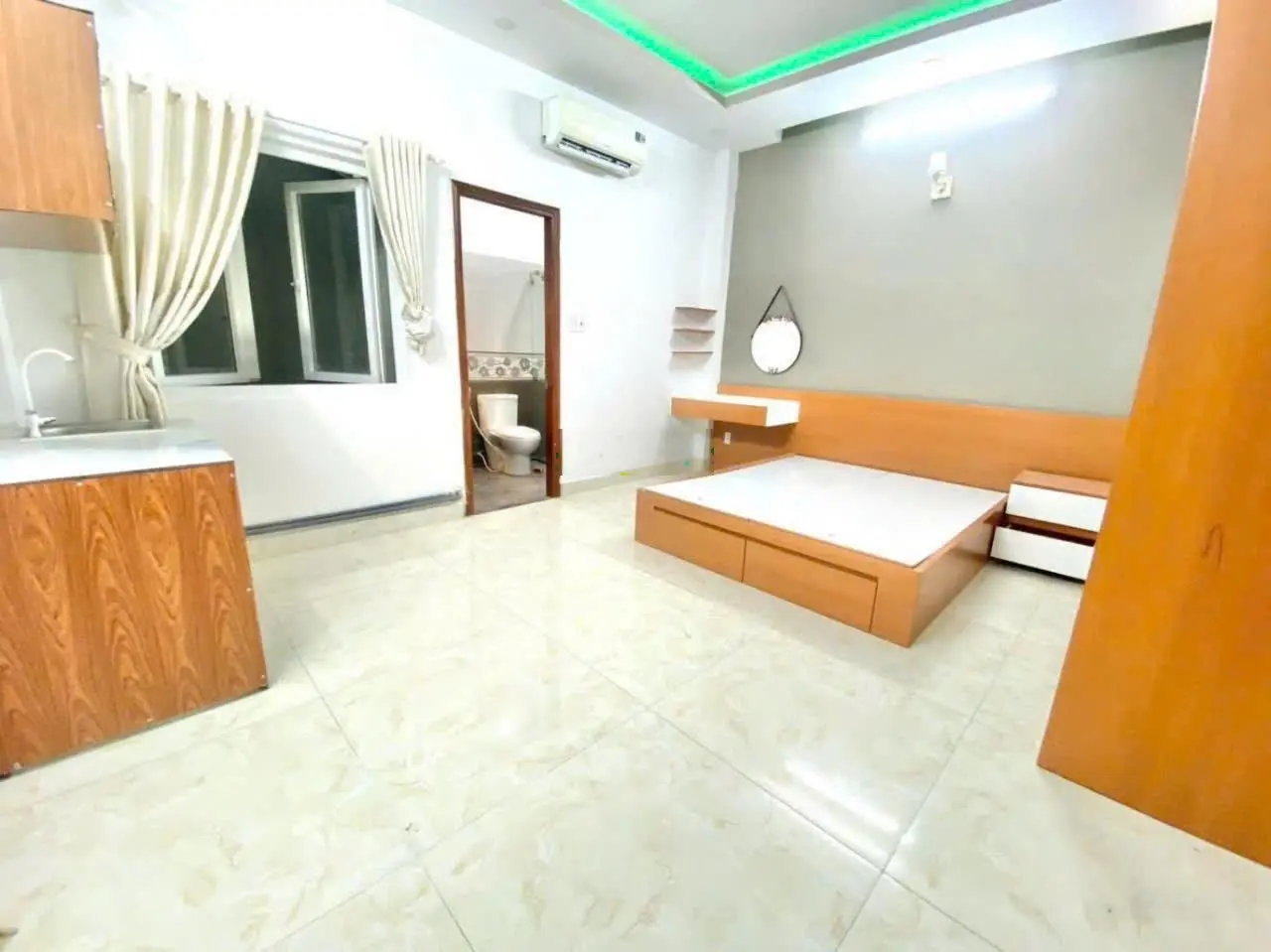 85M2 x 4 Tầng (5x17)-HXH 4.5M, CV LÀng Hoa, Chợ HTT, Emart, Cho Thuê 20tr/Tháng - Chỉ 8 Tỷ TL