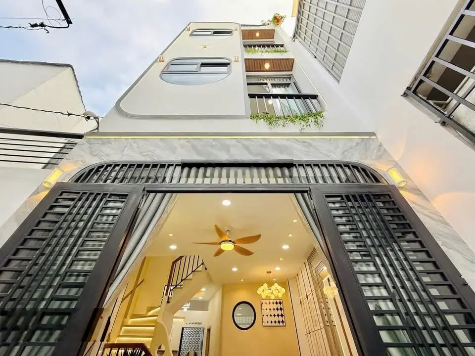 Bán nhà ở ngay đường Số 9B, Tân Phú, Quận 7, giá 2 tỷ 100 triệu