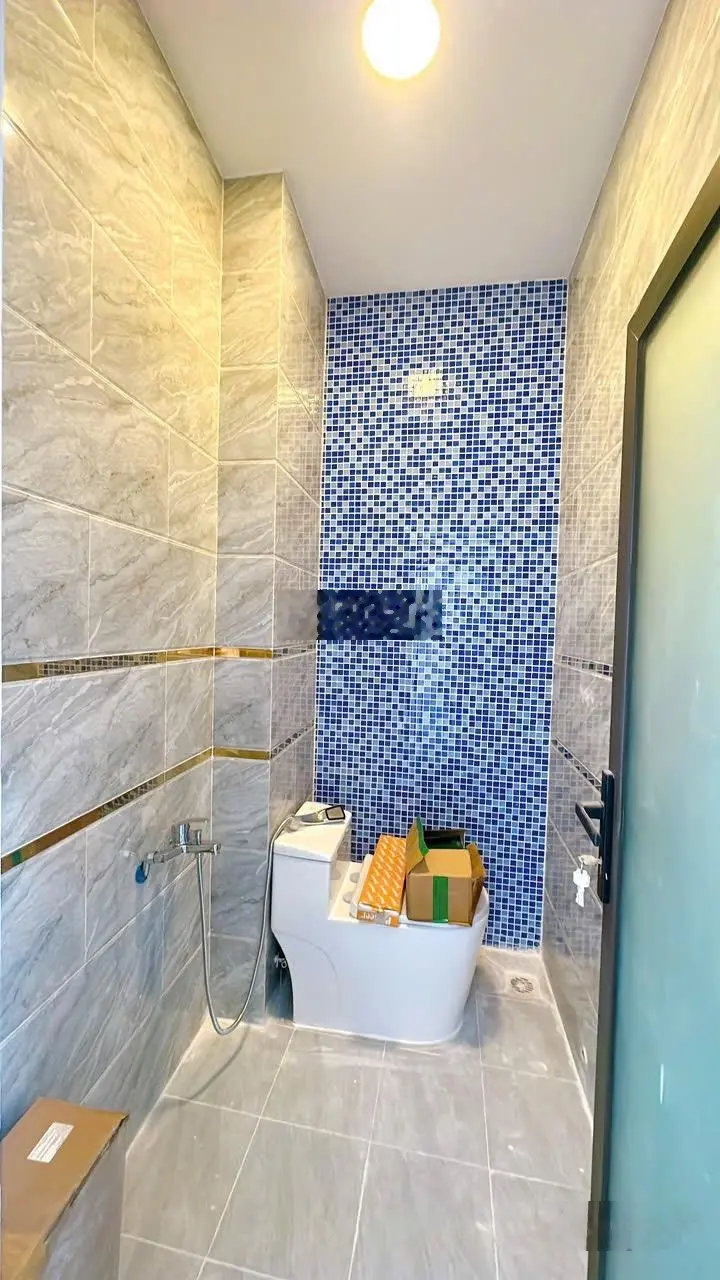 Xe hơi đỗ cửa- 4 Tầng- Khu đường số F4Q4 - 2 MT hẻm trước sau- Giá 7t850