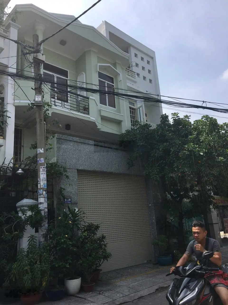 Nhà Dương Quảng Hàm, P. 6, GV. DT: 7m x 20m trệt 1 lầu ST, giá 12,5 tỷ TL