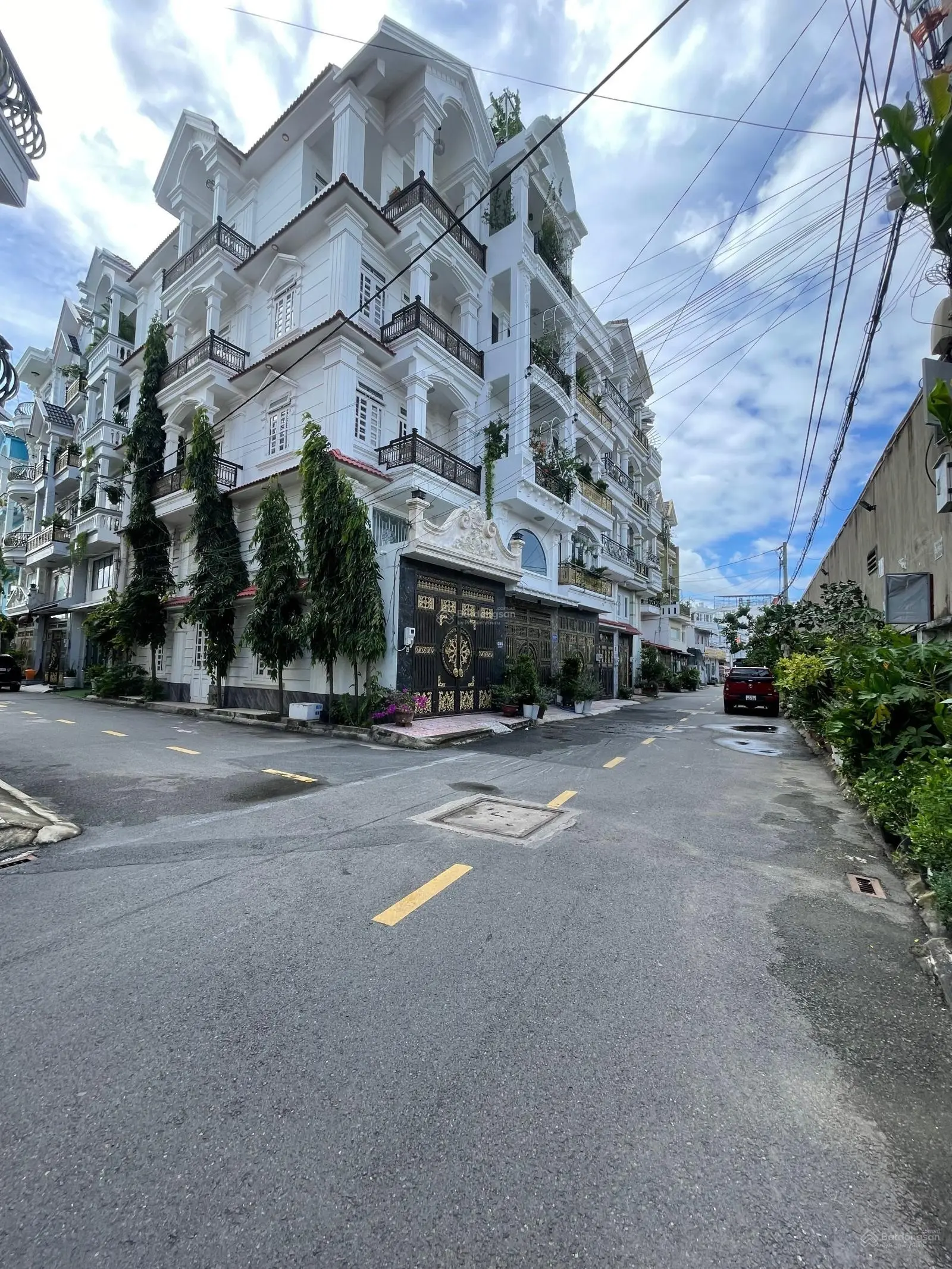 Khu Nhà Phố Cao Cấp Nguyễn Ảnh Thủ Hiệp Thành Quận 12