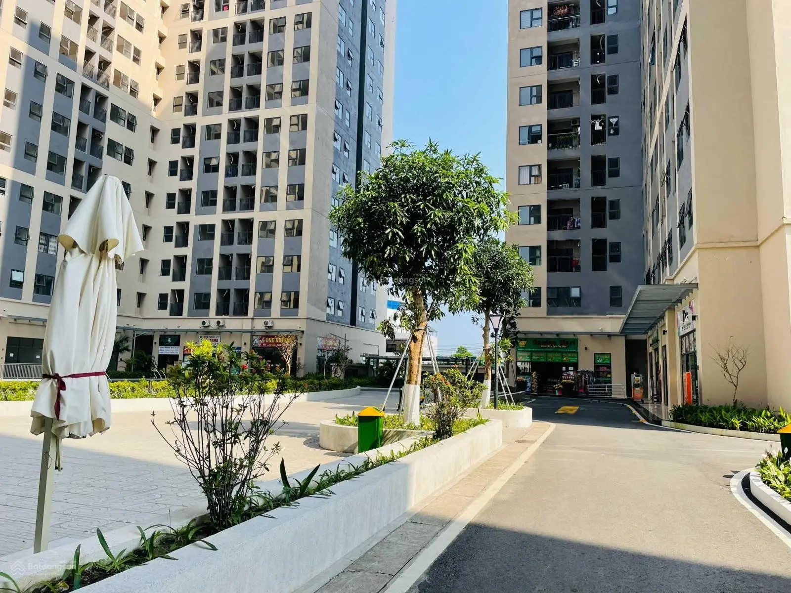 Chính chủ bán căn hộ 70m2 tại Liên Chiểu, view biển Nguyễn Tất Thành, nhà mới 100%, bán rẻ