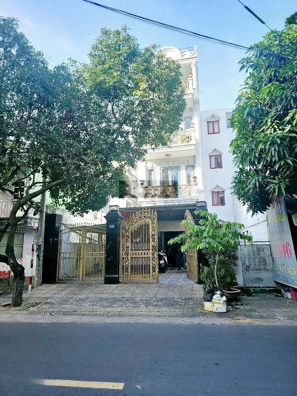 Bán nhà góc 2 mặt tiền 7x22m (154m2 nở hậu) 1 trệt, 3 lầu, 9PN đường số 79 Tân Quy, Quận 7, TPHCM