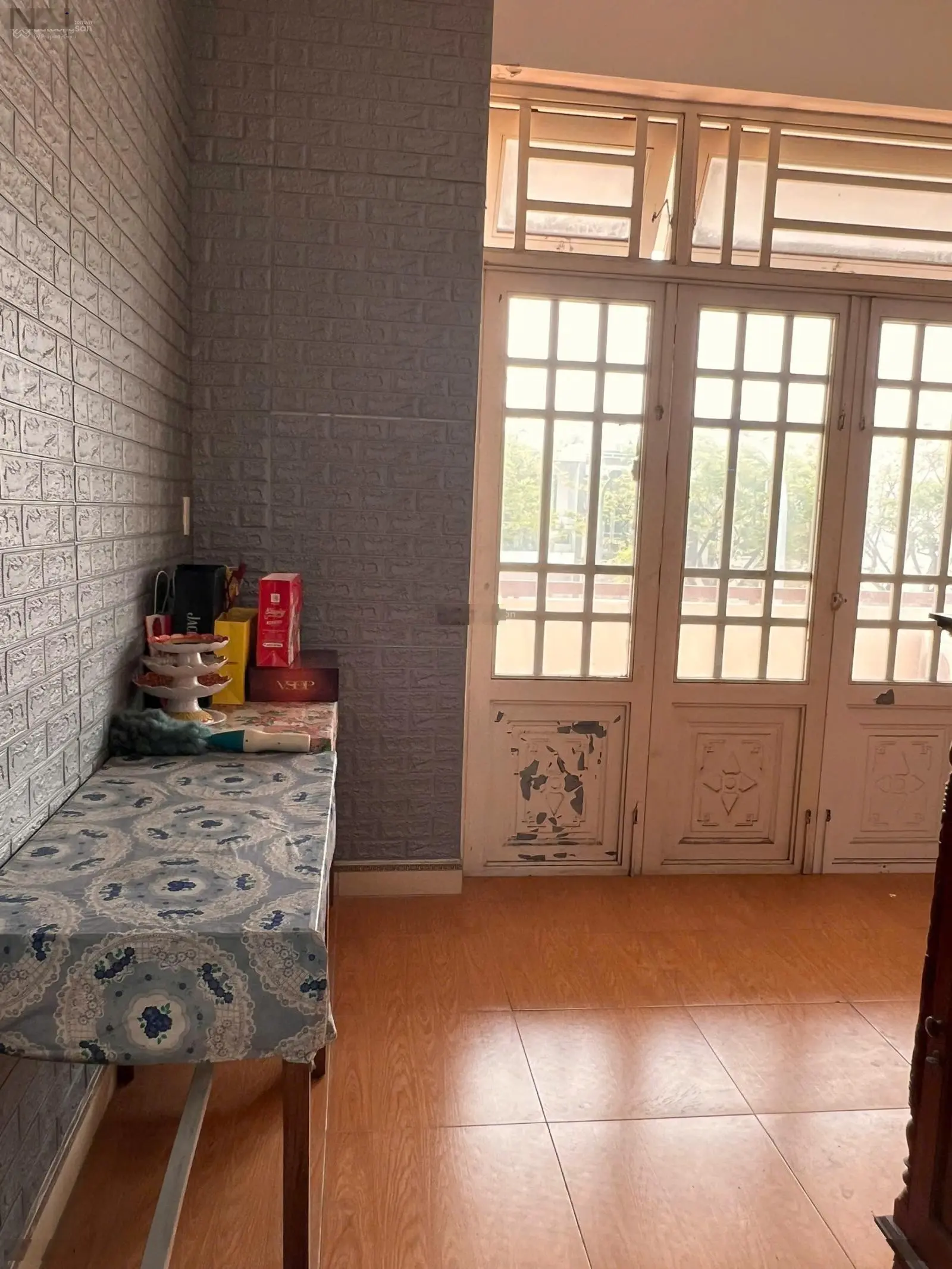 Bán gấp nhà 3 tầng MT đường 15m Trần Nhân Tông, gần Khúc Hạo, Sơn Trà, vị trí KD tốt - Giá rẻ 10 tỷ