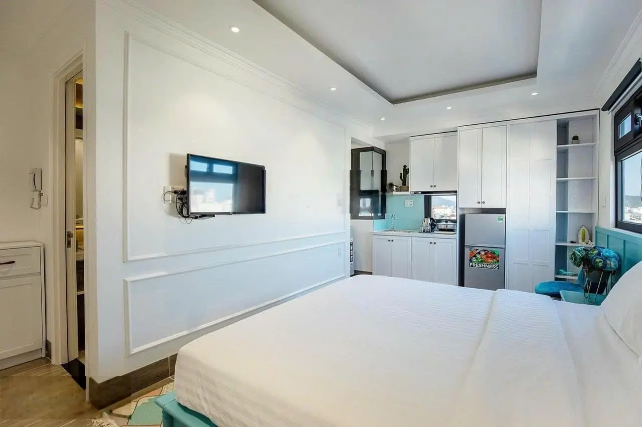 Bán tòa căn hộ giá rẻ mặt tiền đường Vân Đồn thành phố Nha Trang