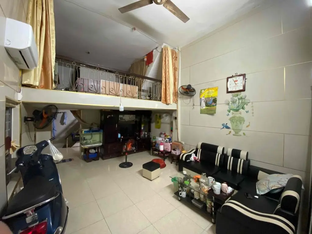 Bán nhà phố Bạch Mai - Lô góc - Ngõ thông ba gác - 40m2. Giá: 4,5 tỷ
