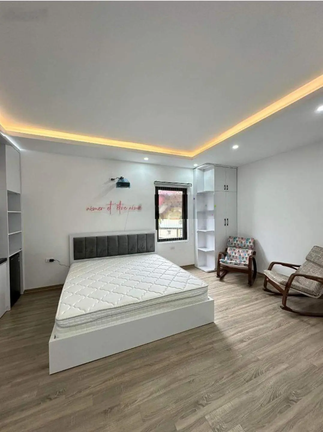 Bán nhà 7 Tầng thang máy, Tô Ngọc Vân, Tây Hồ, 40m2, đi bộ ra Hồ Tây. Giá: 12.9 tỷ