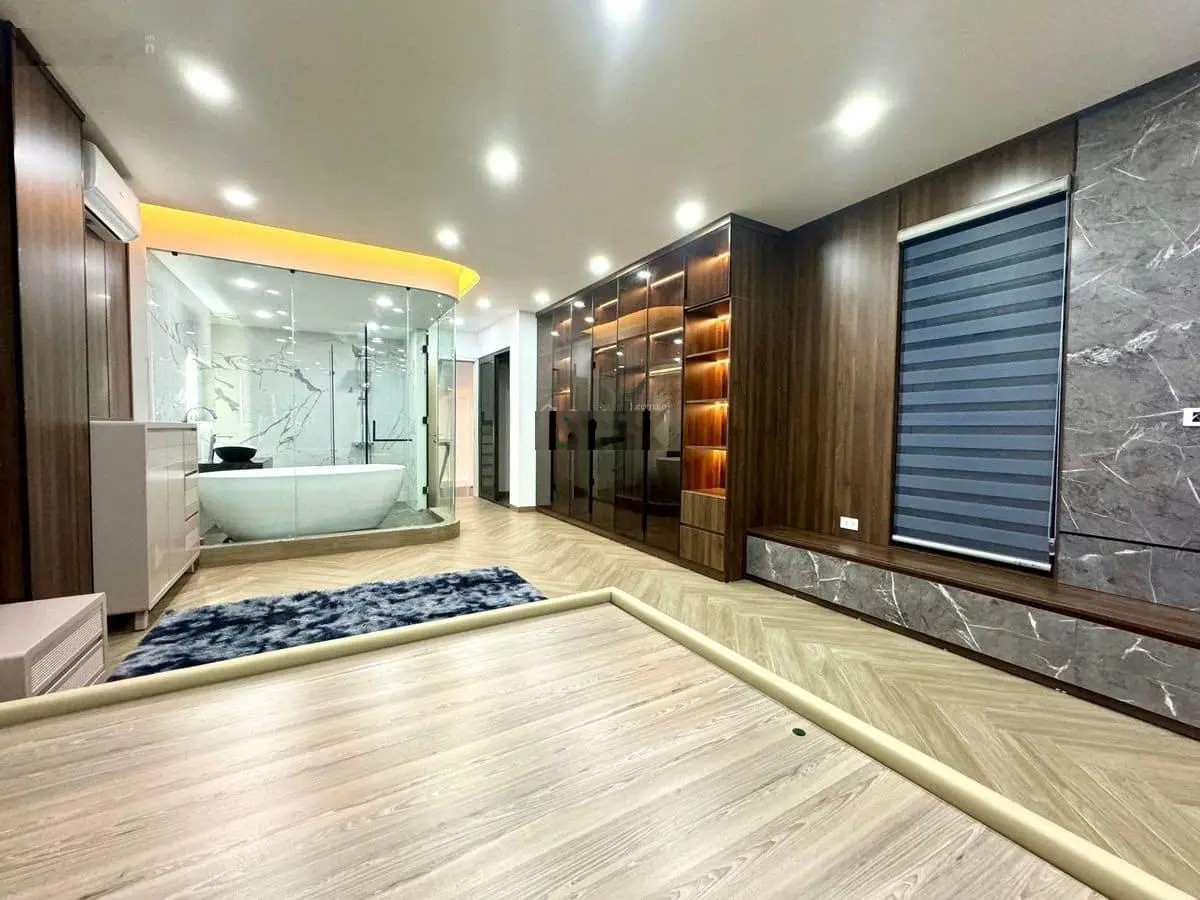 Có 102! bán nhà kv Nguyễn Chí Thanh, kinh doanh, ô tô, diện tích 52m*4 tầng, chỉ nhỉnh 13 tỷ