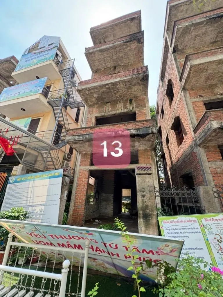 Bán nhà Sài Đồng 98m2 khu phân lô vỉa hè đường ô tô tránh