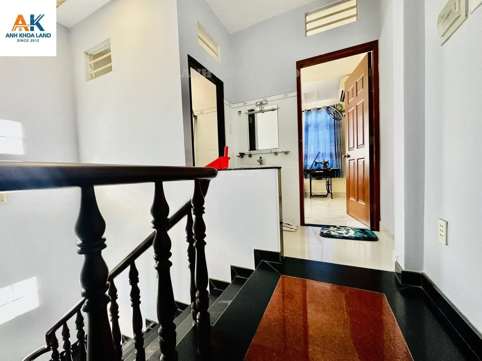 Nhà 3 tầng kiên cố full công năng ở, siêu tiện ích gần Hoàng Diệu 2, giữa lòng trung tâm chỉ 5 tỷ