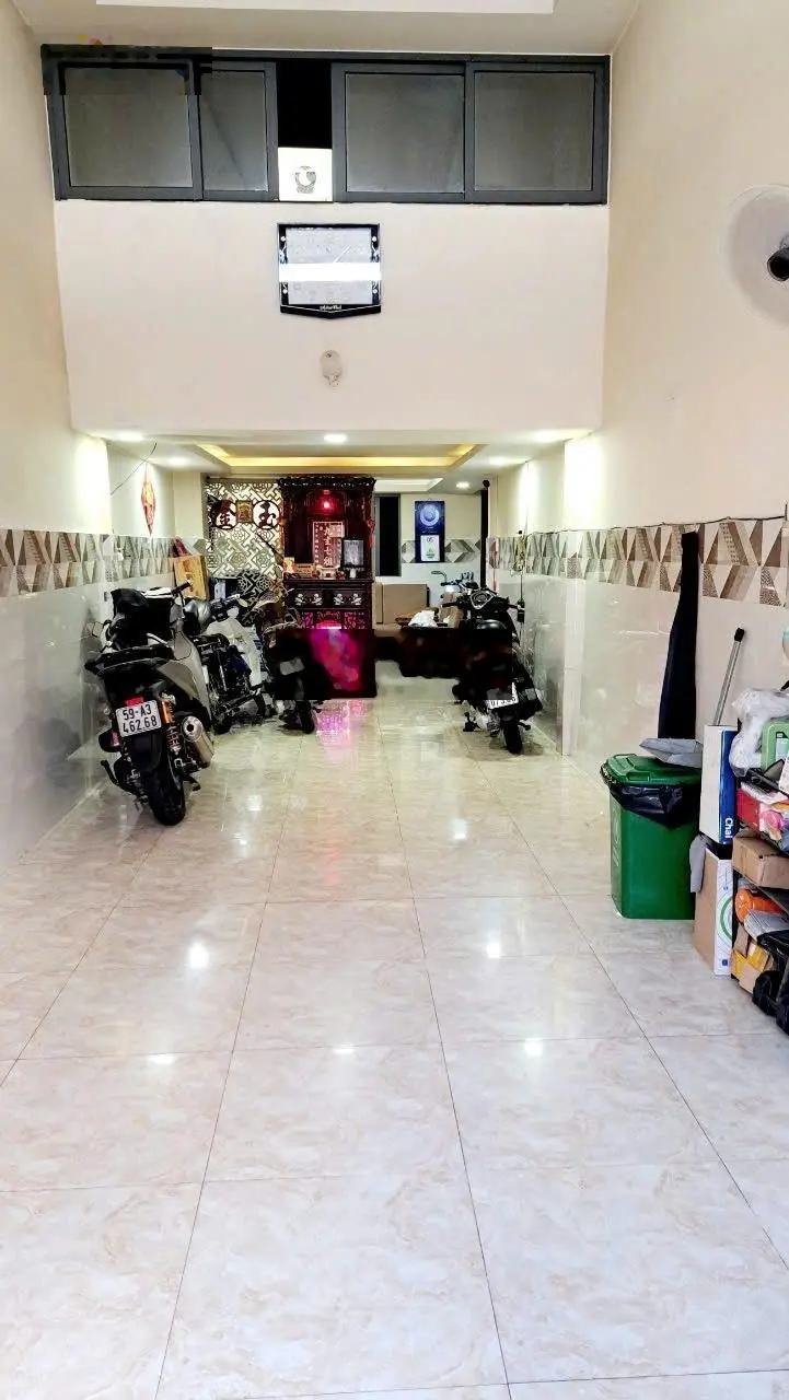 Hẻm XH Cao Văn Lầu-Hậu Giang sát chợ Bình Tây-nhà 4 tầng - 79m2 giảm mạnh 700 triệu còn 11,8 tỷ TL