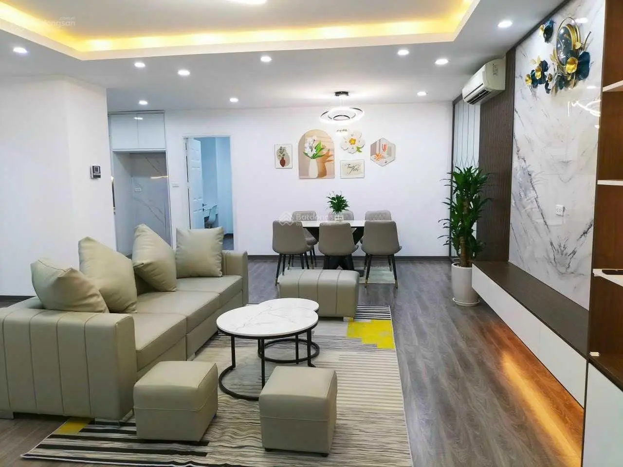 Chính chủ bán CC Phú Gia Số 3 Nguyễn Huy Tưởng, căn góc Đông Nam 3 ngủ 117m2 giá 6.2 tỷ 0397 354 ***