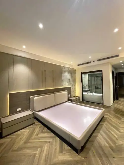 Nhỉnh 18 tỷ sở hữu ngay nhà 8 tầng full tiện ích Bồ Đề Long Biên- Lh: 0582 786 ***