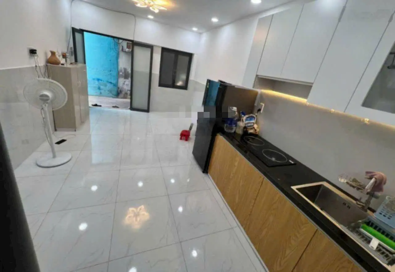 Cần Bán Gấp Nhà Đường Hưng Phú,P9Q8,DT 4,2mx9m, 1 Lầu,Giá 3,35 Tỷ (TL)