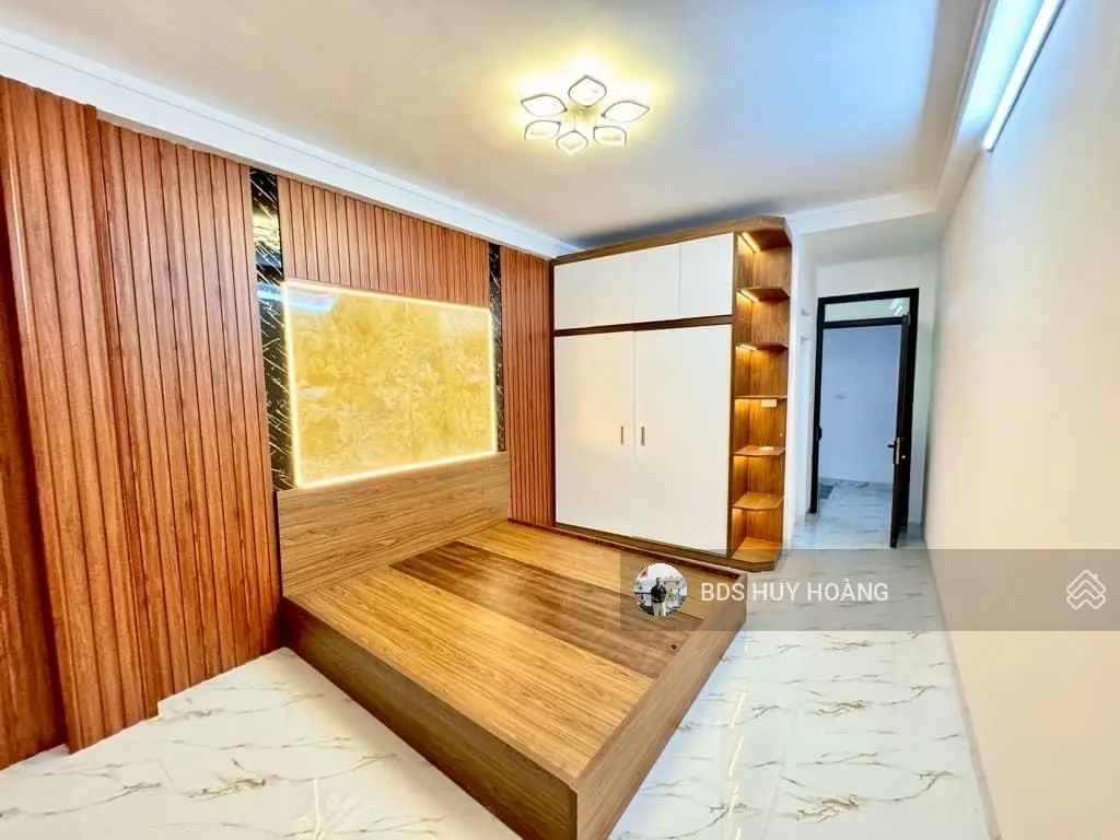 Nhà đẹp về ở ngay hộ khẩu hà đông 33m2 chỉ 3,15 tỷ full nội thất 200m ra quốc lộ 6
