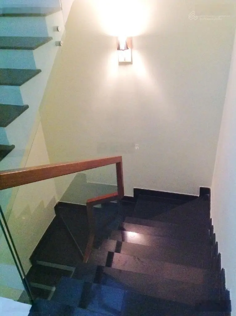 9.2 tỷ, siêu phẩm nhà phố, 4 tầng 70m2, hẻm xe hơi 6m, quốc lộ 13 gần cầu Bình Triệu