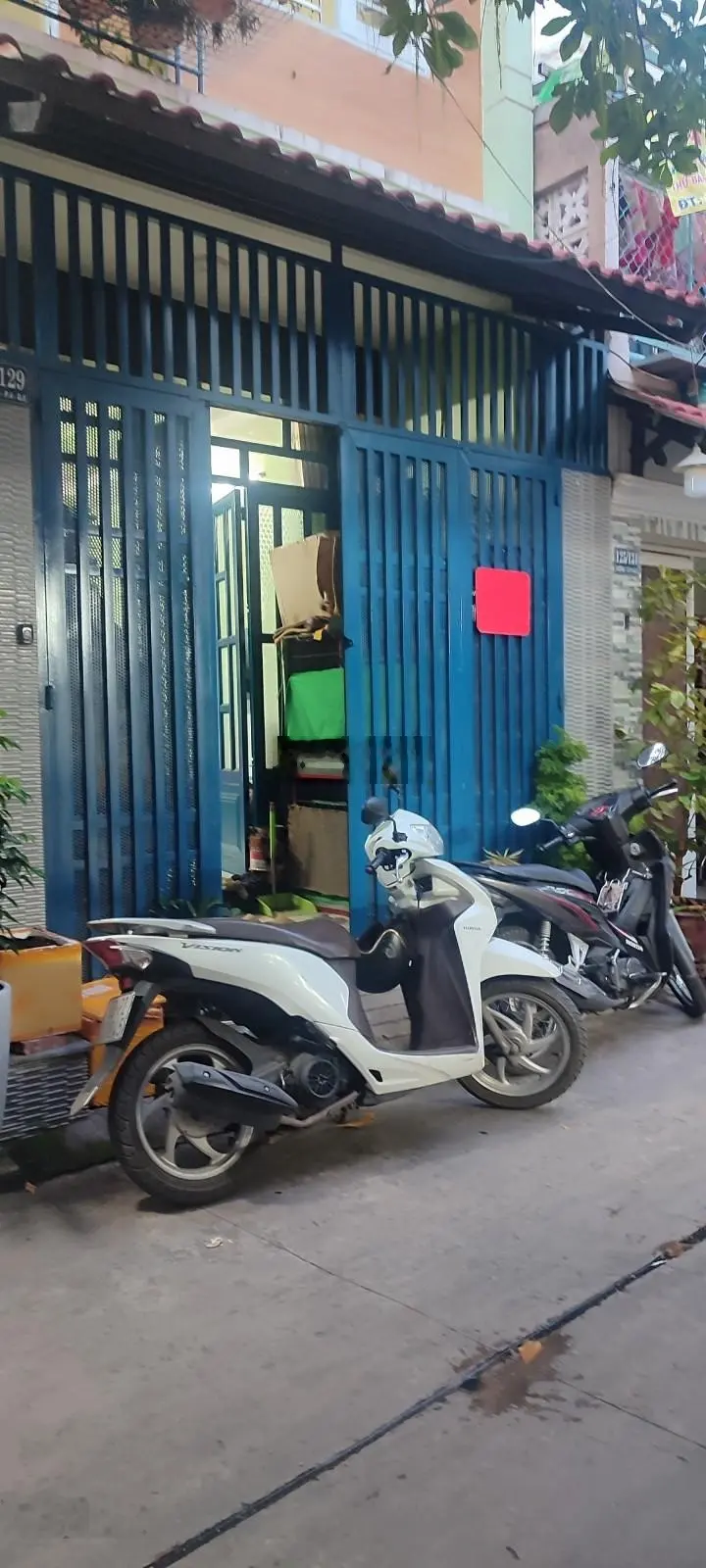 Bán nhà riêng Phường 4, Quận 8, DT 43m2, ngang 3.7m, chỉ 5.65 tỷ xây 2 tầng 2PN