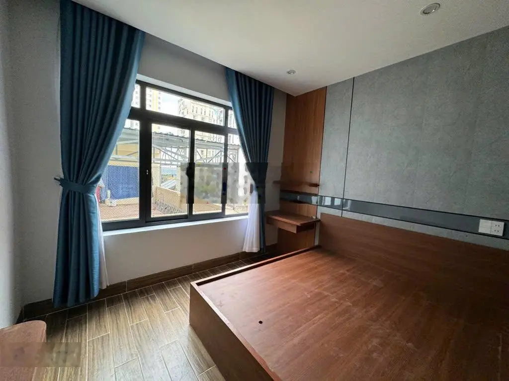 Bán nhà 4 tầng, 188m2 đất, 24 tỷ, MT Lê Văn Hiến và đường 10.5m, Ngũ Hành Sơn (Gần Minh Mạng)
