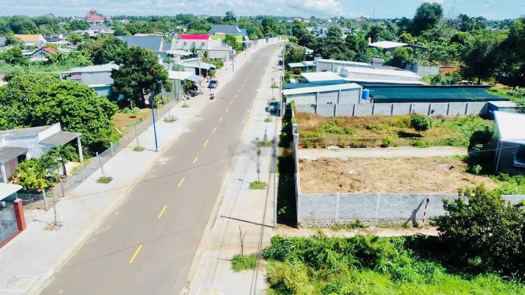 BÁN ĐẤT MT KINH DANH SẦM UẤT ĐƯỜNG TẠ VĂN SÁU - TT ĐẤT ĐỎ