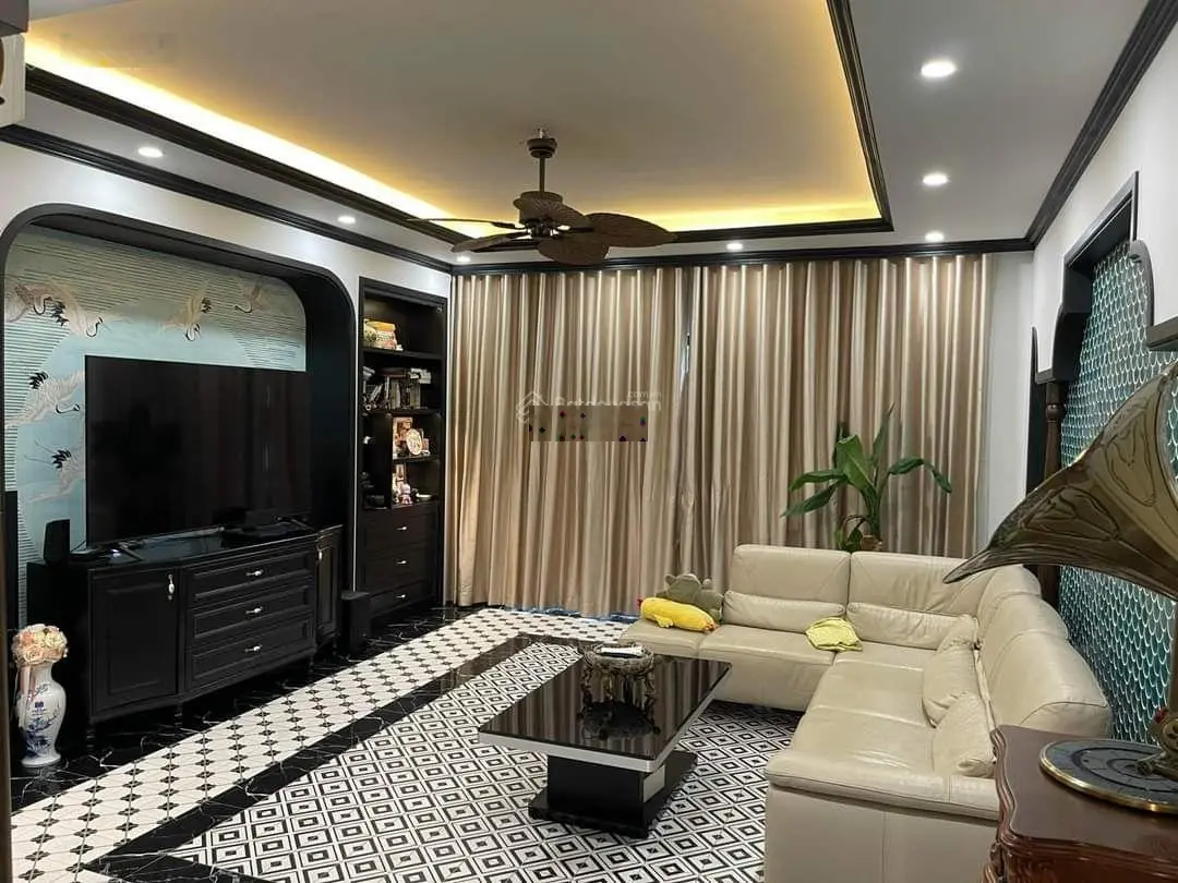 Bán biệt thự liền kề Nguyễn Sơn trung tâm quận Long Biên